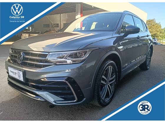 VOLKSWAGEN TIGUAN 2.0 300 TSI GASOLINA ALLSPACE R-LINE AUTOMÁTICO